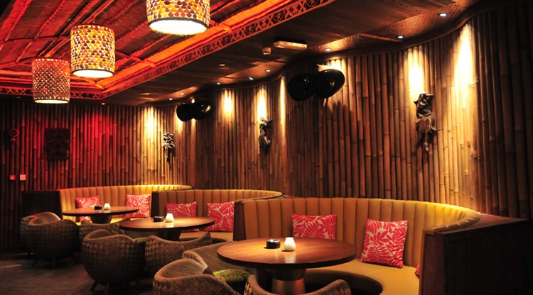 Party at Mahiki Mayfair VIP nightclub in London. Find promoters for guest list in Clubbable