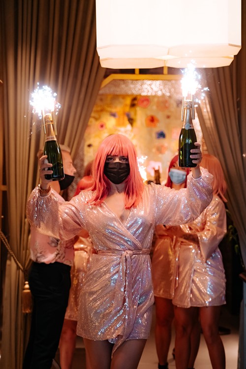 Maiden Shanghai restaurant club Dubai pretty waitress champagne bottles parade birthday hen bachelor celebration event parties