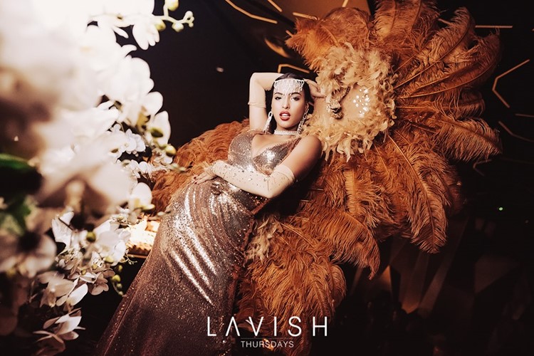 Mantis nightclub Dubai exotic dancer in costume dancing on stage amazing show must see