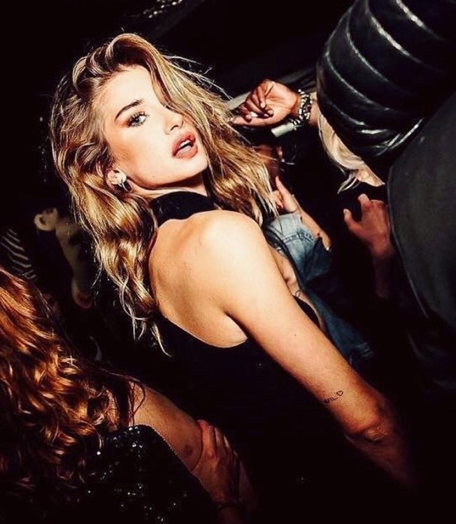 Matignon nightclub Paris beautiful blonde girl wearing black dress