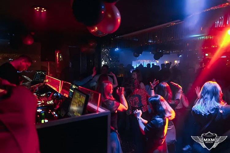 Maxxim nightclub Berlin fun party crowd dancing crazy cool