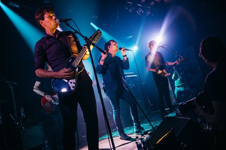 Melkweg club Amsterdam venue music live singer concert guitar players fun night