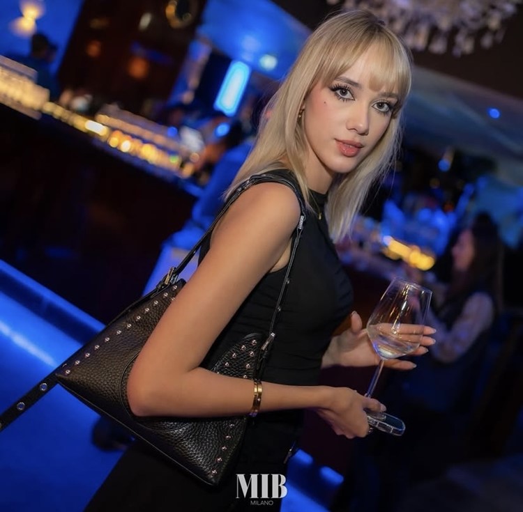 Party al MiB Milano VIP Club al Milan. Trova promotori e liste degli ospiti in Clubbable