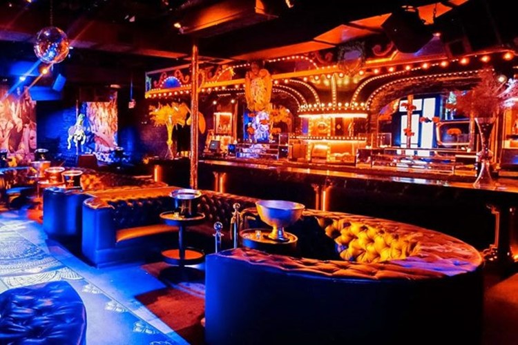 Party at Mokai VIP nightclub in Miami. Find promoters for guest list in Clubbable
