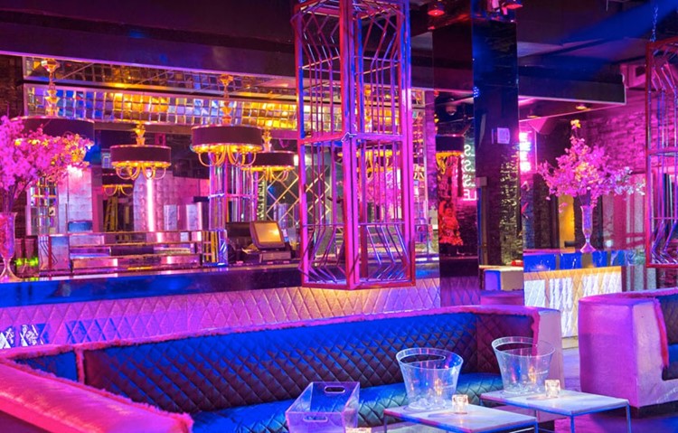 Party at Mokai VIP nightclub in Miami. Find promoters for guest list in Clubbable