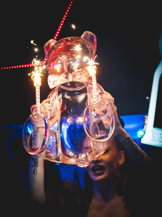 Nazca nightclub Madrid pretty girl party event club 