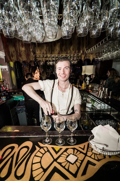 Norwood private club in NYC bartender drinks cocktails alcohol