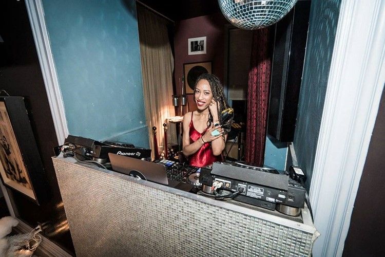 Norwood private club in NYC live dj music house commercial fun event nightout go out