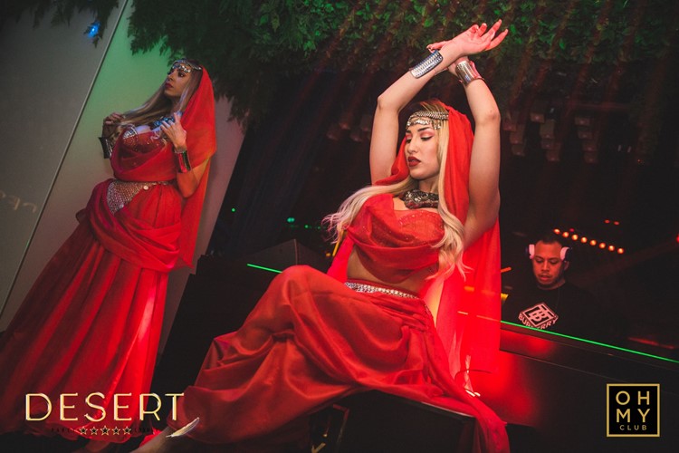 Oh My Club in Madrid nightclub dancers red dress blonde brunette show 