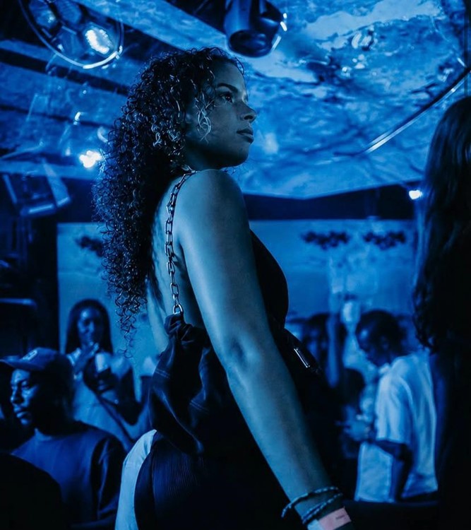 parisnightlife