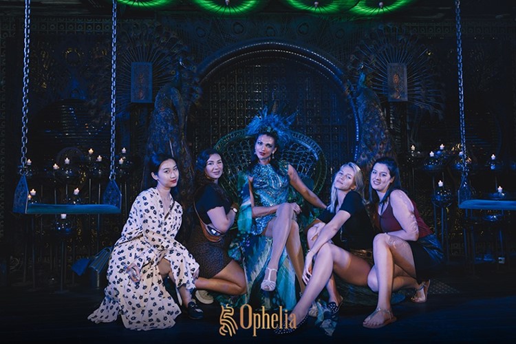 Ophelia nightclub Hong Kong girls having fun partying drinking alcohol cocktails luxurious club champagne