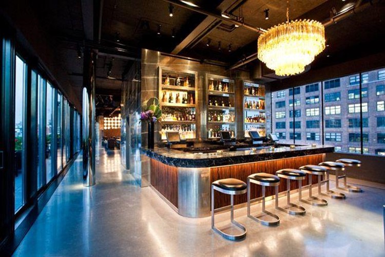 Party al PHD Rooftop Lounge VIP Club al New York. Trova promotori e liste degli ospiti in Clubbable
