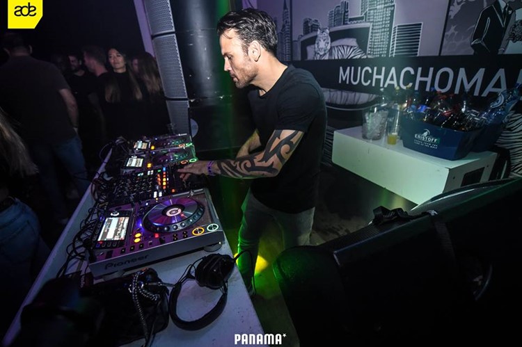 Panama Club nightclub Amsterdam show party event dj mixing