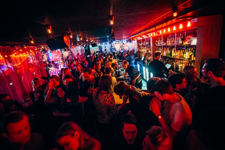 Park Lane Show club nightclub Gothenburg party people