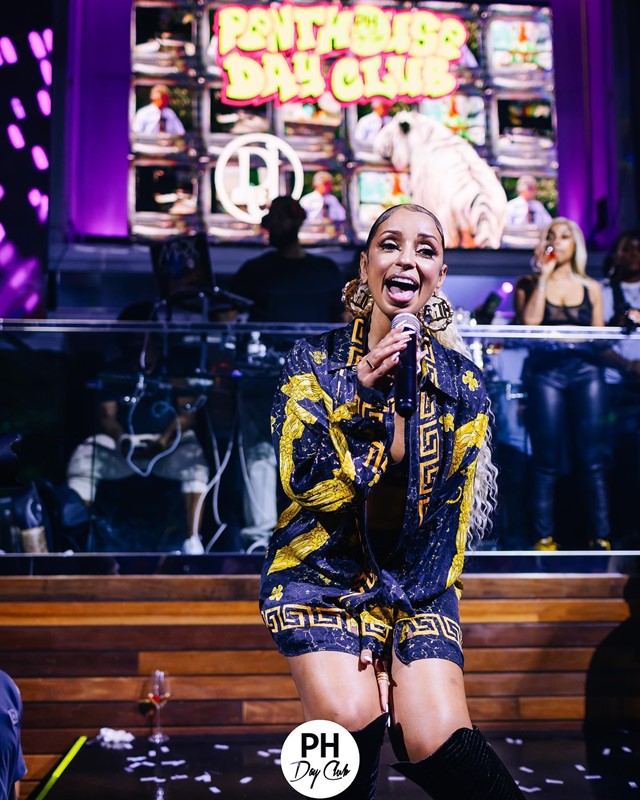 Penthouse club in Los Angeles singer live show event fun celebrity concert 