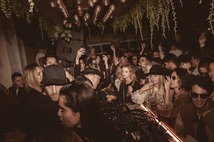 Playa Padre beach club in Marbella go out party dance all night nightout clubbing