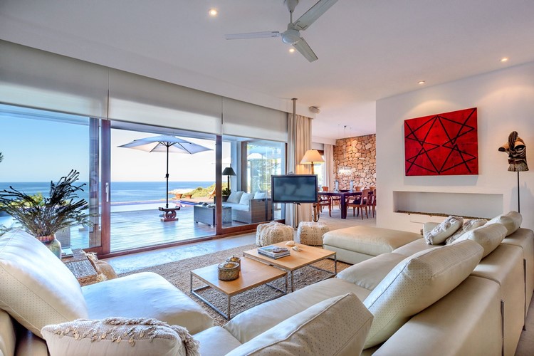 Soirée dans la boîte Private Villa VIP à Ibiza. Trouvez des promoteurs pour la liste des invités sur Clubbable