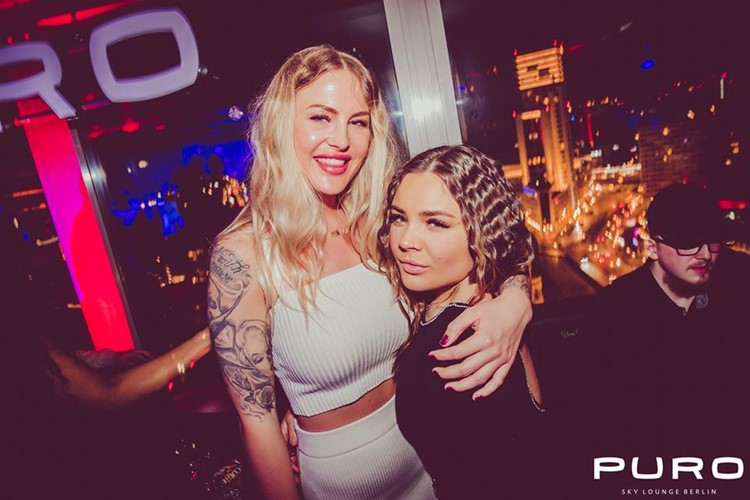 Puro Sky Lounge nightclub Berlin girls having fun guest list go out tonight best club