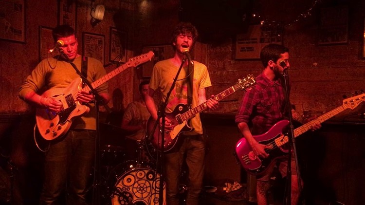 Radio EPGB nightclub Tel Aviv concert guitar players singers