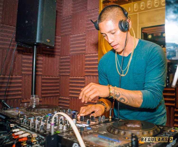 Regulars Bar club Toronto dj mixing music