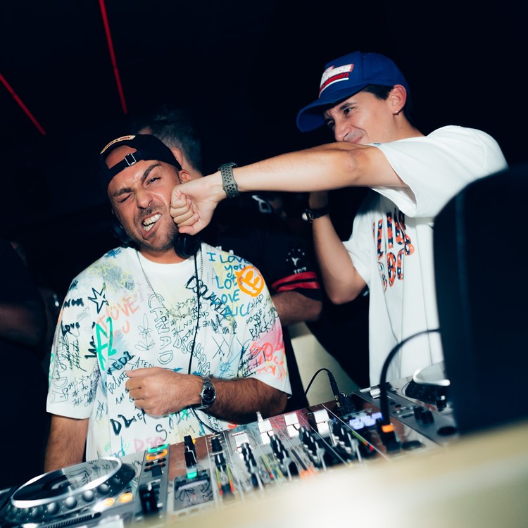 Republic club Milan live dj music dance all night fun nightout event