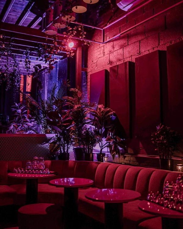 Riverside club Montreal must see luxurious casual place bar music dj