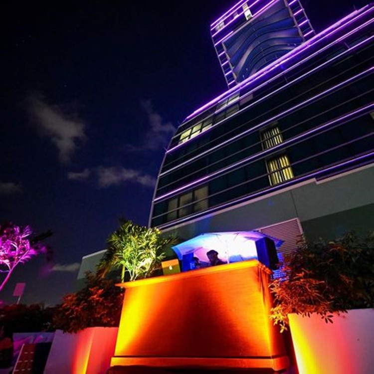 Rooftop Live club Miami where to go out in Miami nightclub dj live 