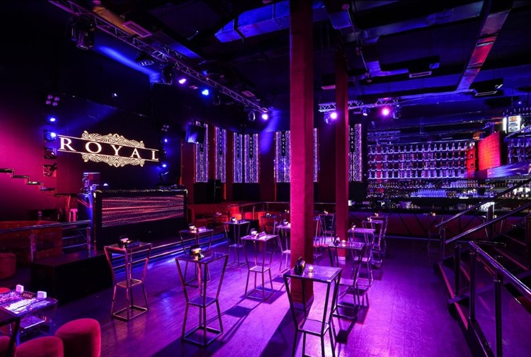 Royal in Manila 28 oct. 2025