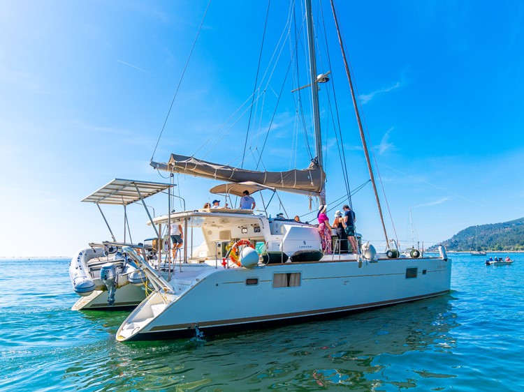 Sailing Catamaran nightclub Lisbon