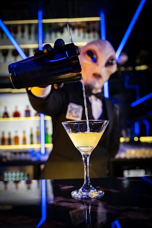 Satoshi House club Dubai alcohol drinks party fun nightout new clubbing partying experience