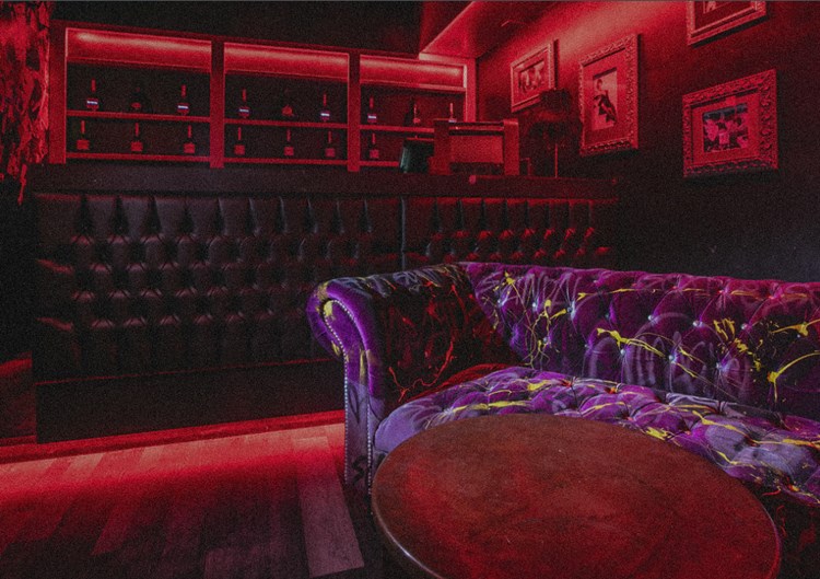 Party at Scandal VIP nightclub in London. Find promoters for guest list in Clubbable
