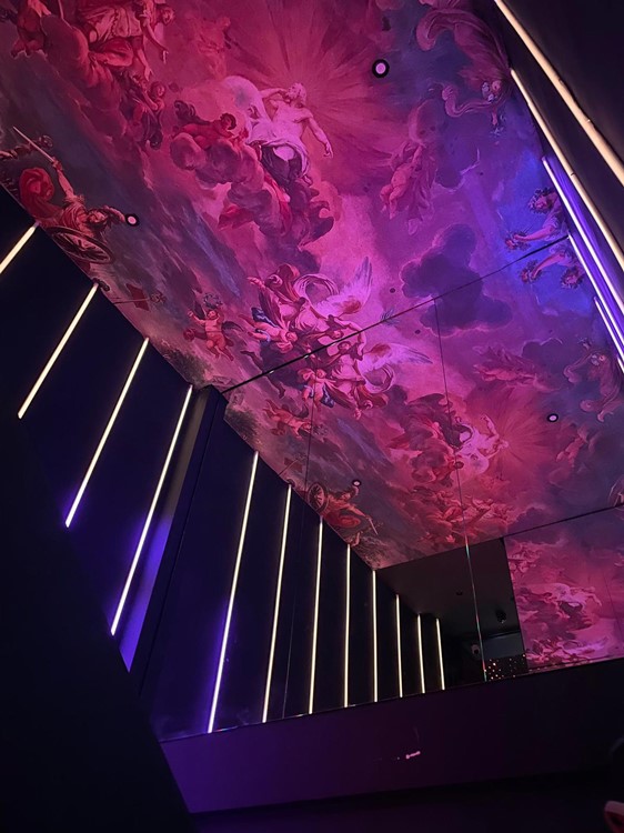 Party at Selene VIP nightclub in London. Find promoters for guest list in Clubbable