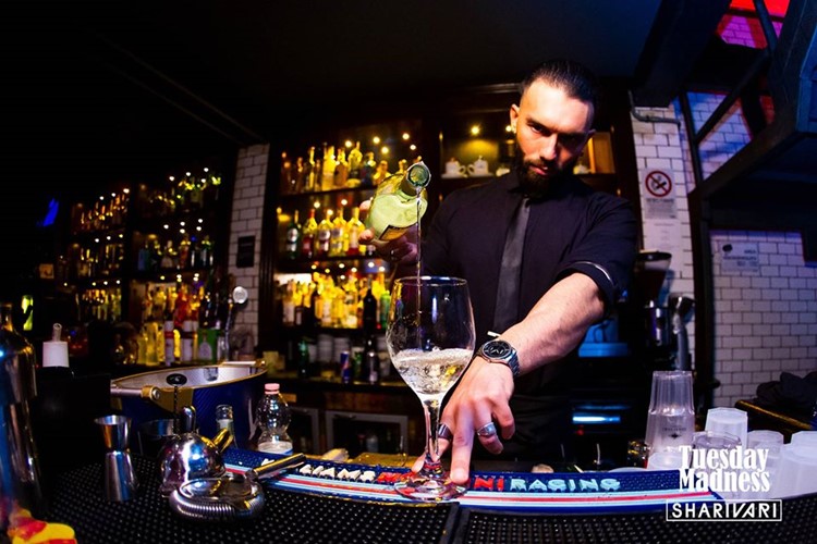 Shari Vari Playhouse club Rome bartender mixing cocktails drinks gin vodka rum whisky beverages best cocktails