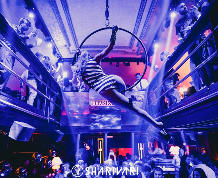 Sharivari, club, Rome, exotic dancer, show, hanging from ceiling, ring show