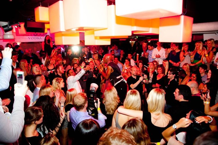 Sky and Sand beachclub Hamburg party inside the club