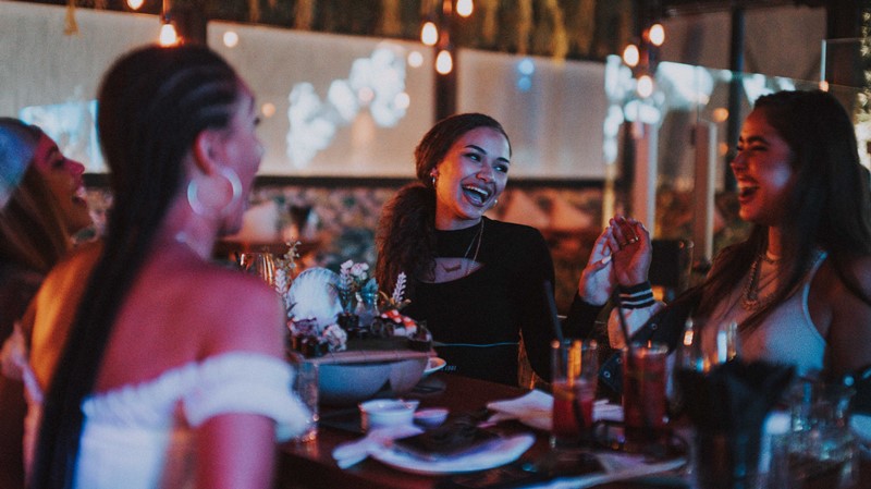 Sky 5 nightclub Dubai pretty blonde brunette girls having fun guest list go out tonight event must see club