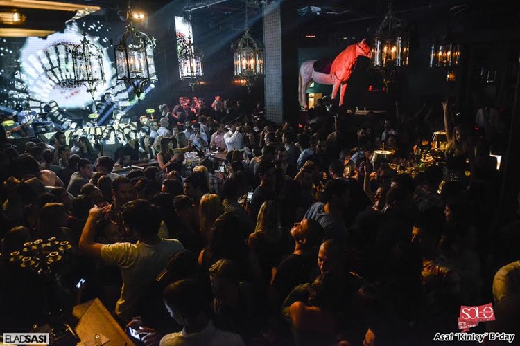 Solo Club nightclub Tel Aviv crowd dancing having fun