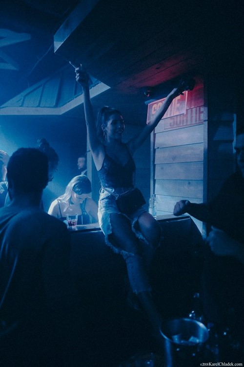 Soubois Club nightclub Montreal dancer partying dance