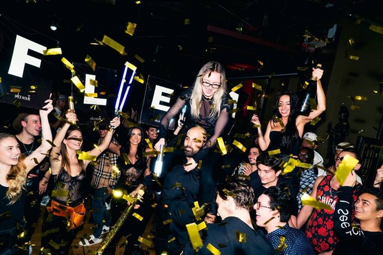 Spice Route clubstaurant Toronto drinks party alcohol bottles celebrate dance all night music dj