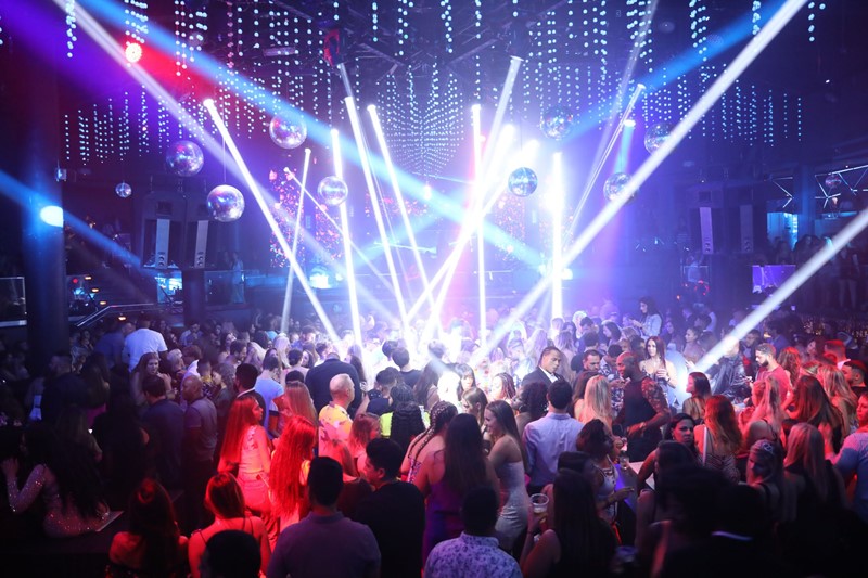 Story nightclub in Miami fun party lights show event 