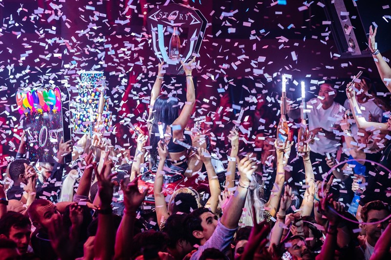 Story nightclub in Miami birthday celebration parade vip table book now