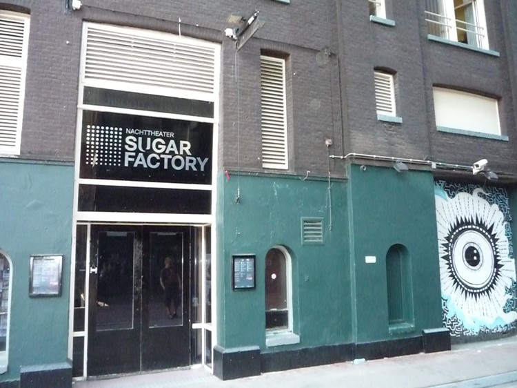 Party at Sugar Factory VIP nightclub in Amsterdam. Find promoters for guest list in Clubbable
