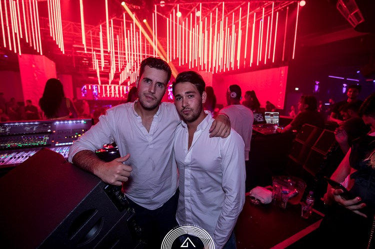 Party at Sutton VIP nightclub in Barcelona. Find promoters for guest list in Clubbable