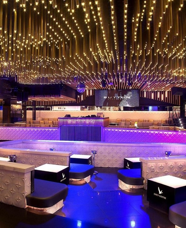 Sutton nightclub Barcelona view of the lounge area modern design