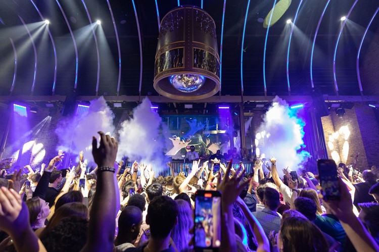 Top 10 Nightclubs In Chicago