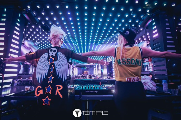 Temple nightclub San Francisco two dj girls mixing music cool