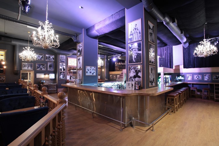 Бөтен қыздың секс видеосы