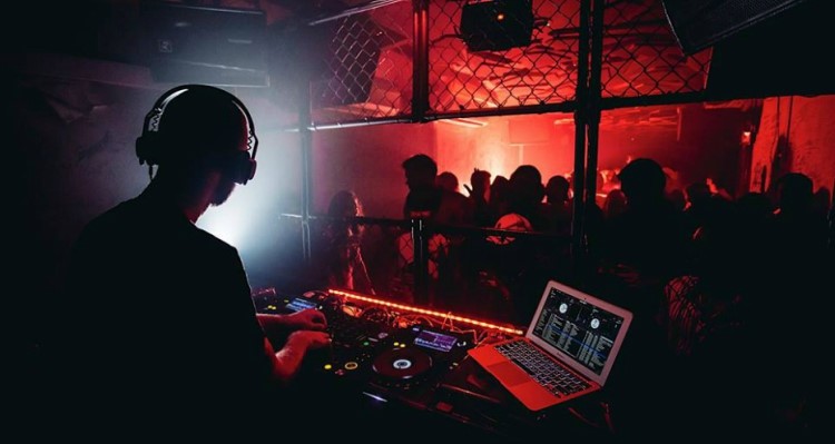 Party at The Council VIP nightclub in Singapore. Find promoters for guest list in Clubbable