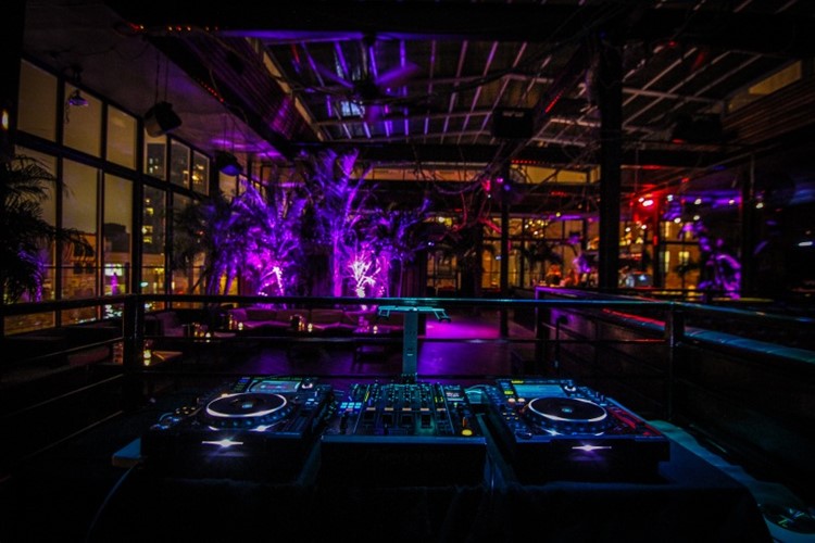 The Dl New York Guest List Table Bookings