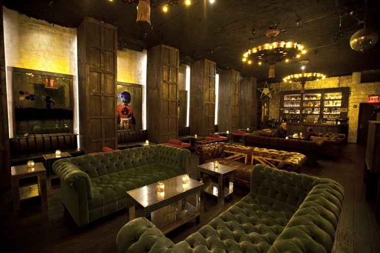 Party på Electric Room VIP nattklubb i New York. Hitta promoters för gästlista i Clubbable